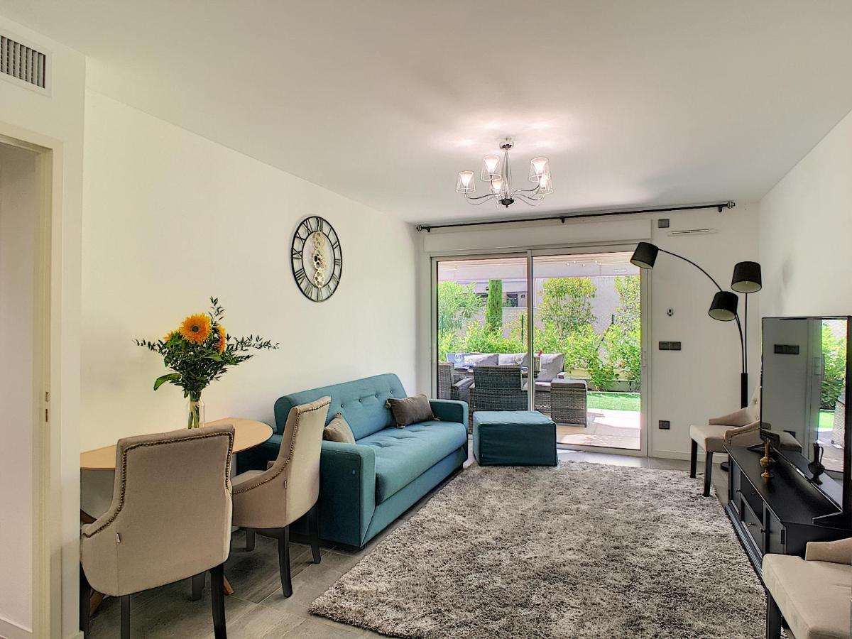 Palm Beach Apartment With A Pool In The Residence Cannes Dış mekan fotoğraf