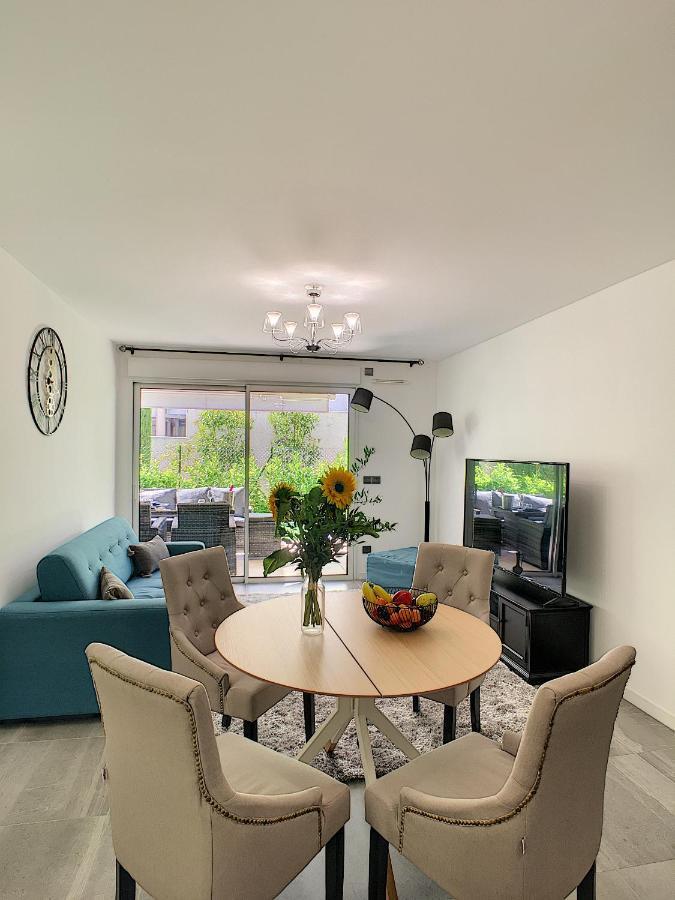Palm Beach Apartment With A Pool In The Residence Cannes Dış mekan fotoğraf